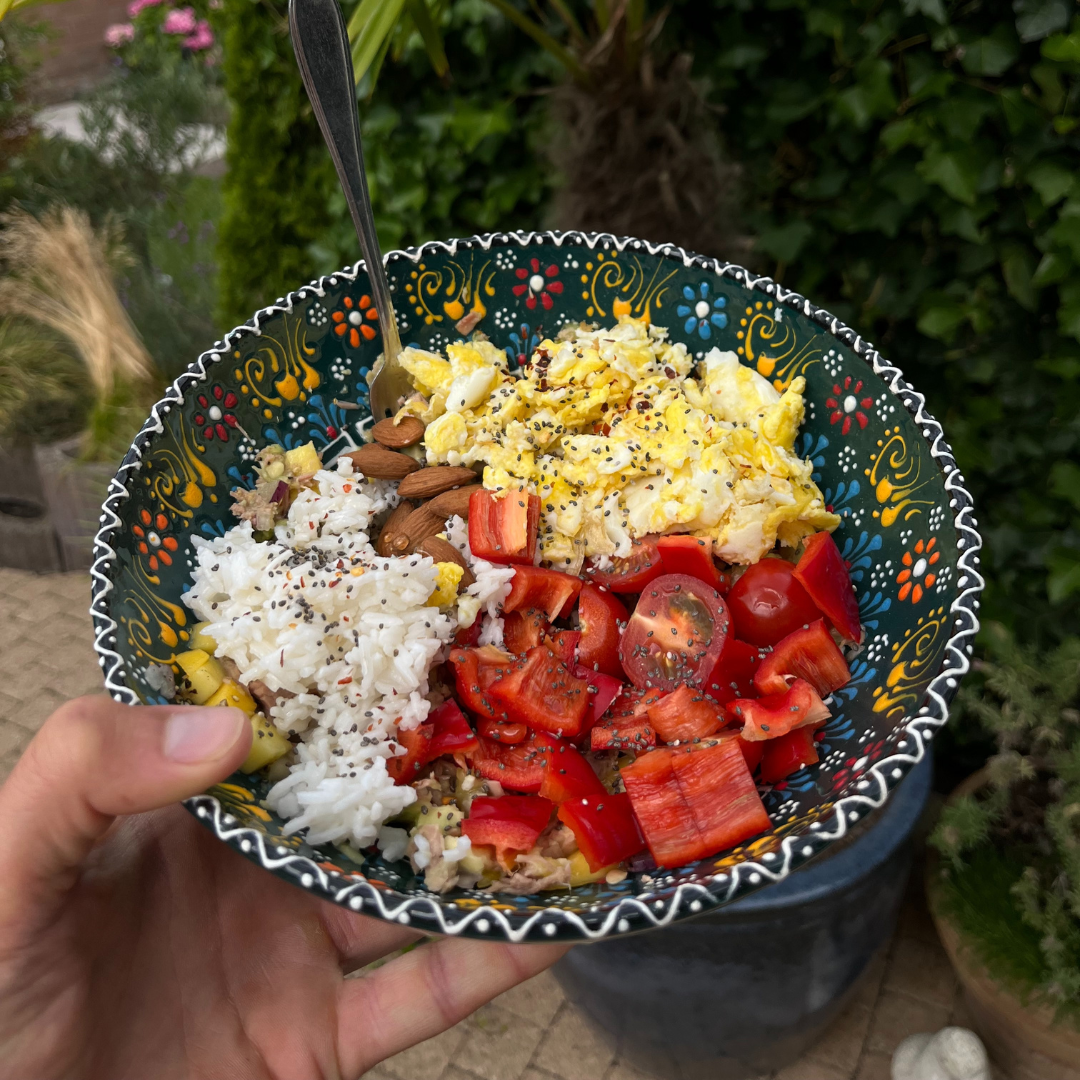 LUNCH - AVOCADO/TONIJN BOWL