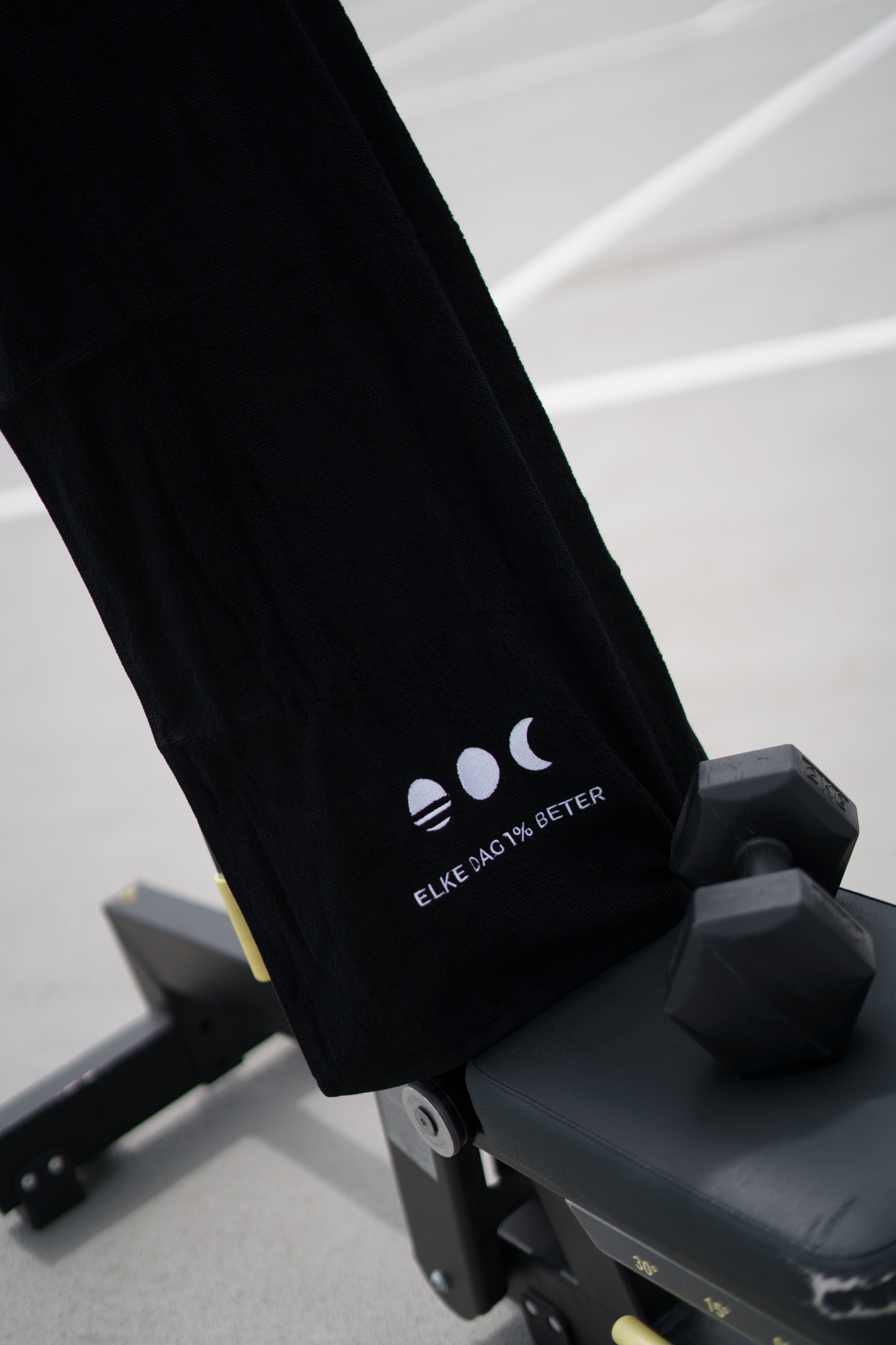 ONNEA GYM HANDDOEK | ZWART & GRIJS Onnea