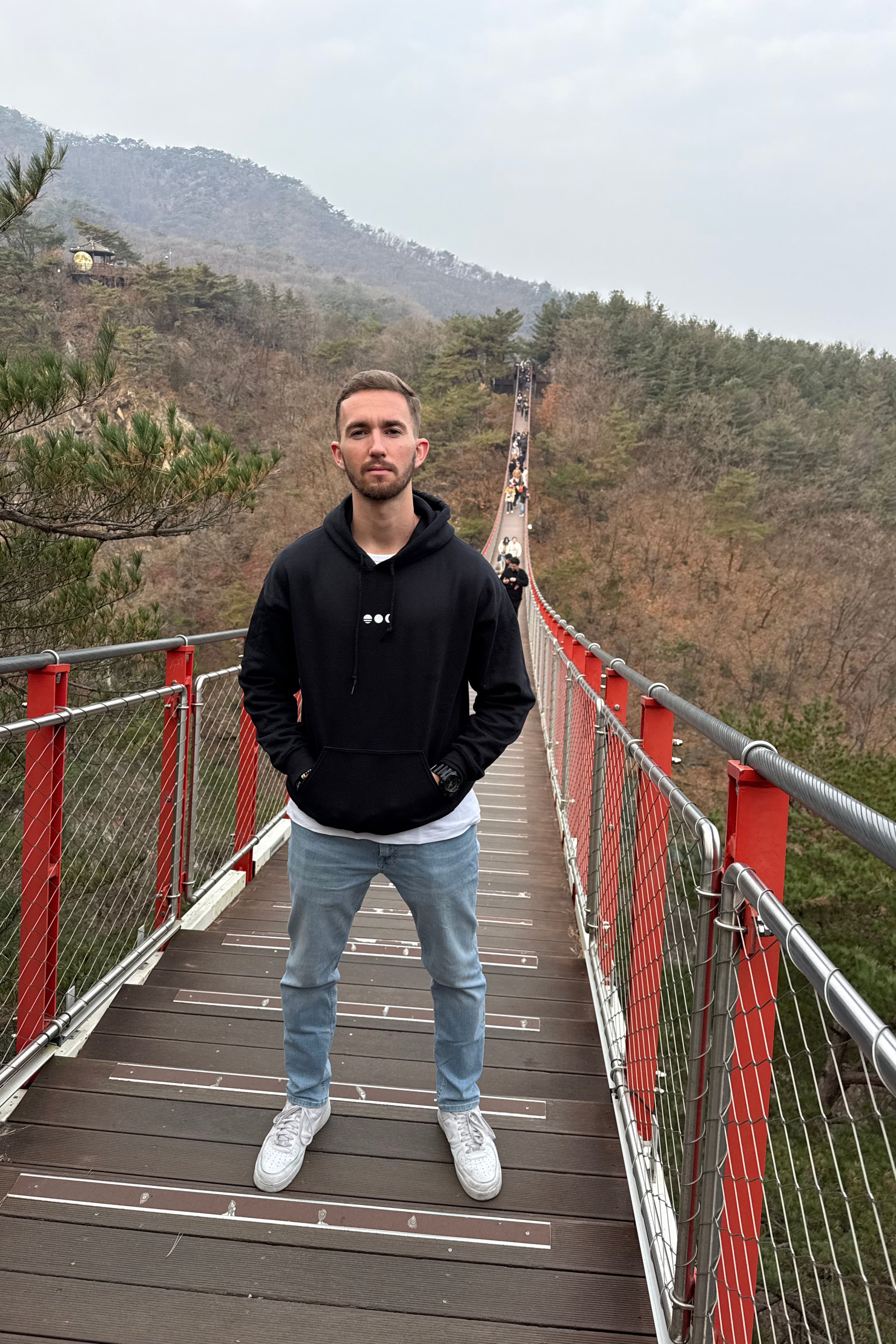 Onnea Hoodie - Midnight Black Onnea