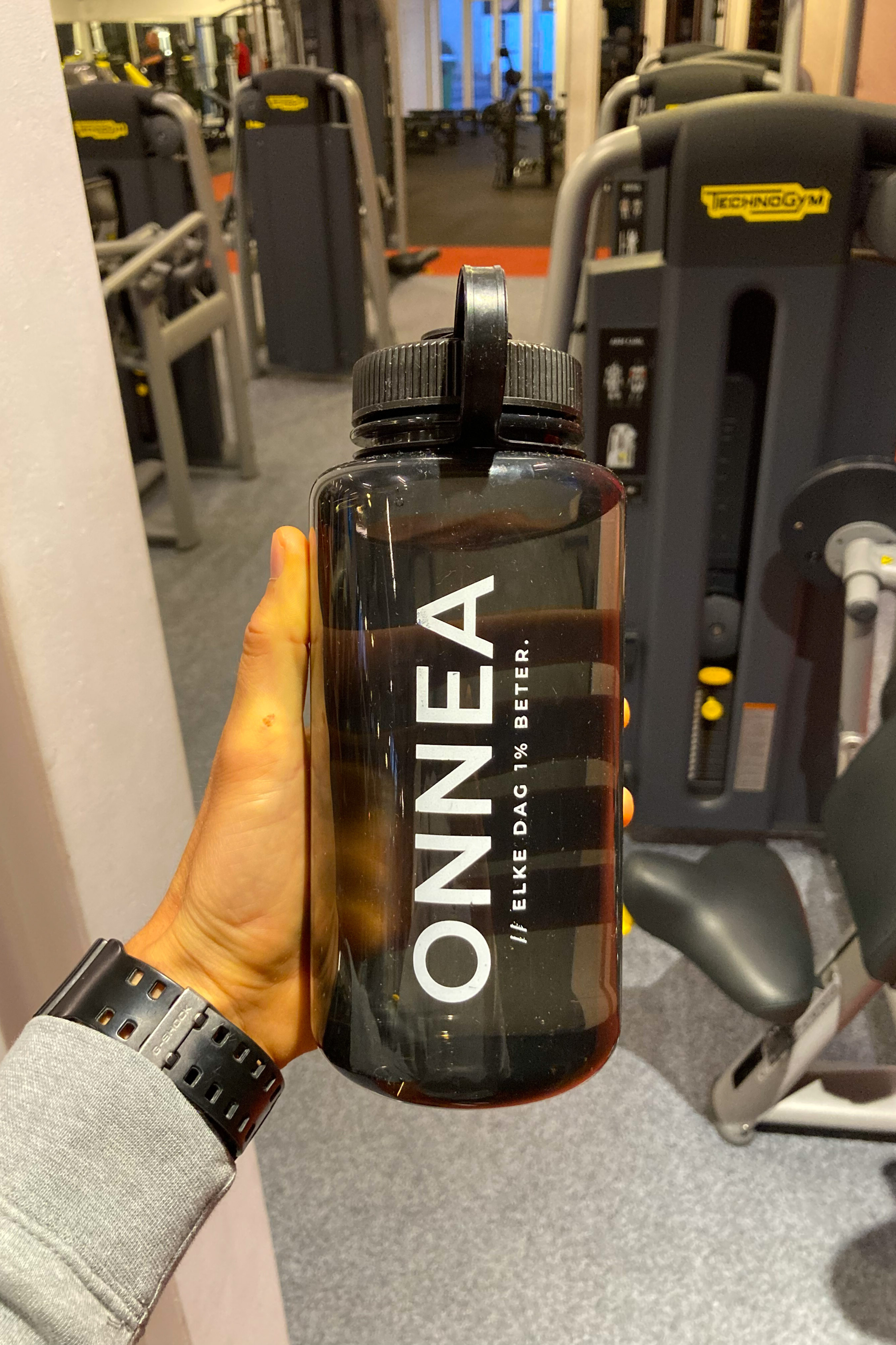 ONNEA WATER BOTTLE - BLACK Onnea