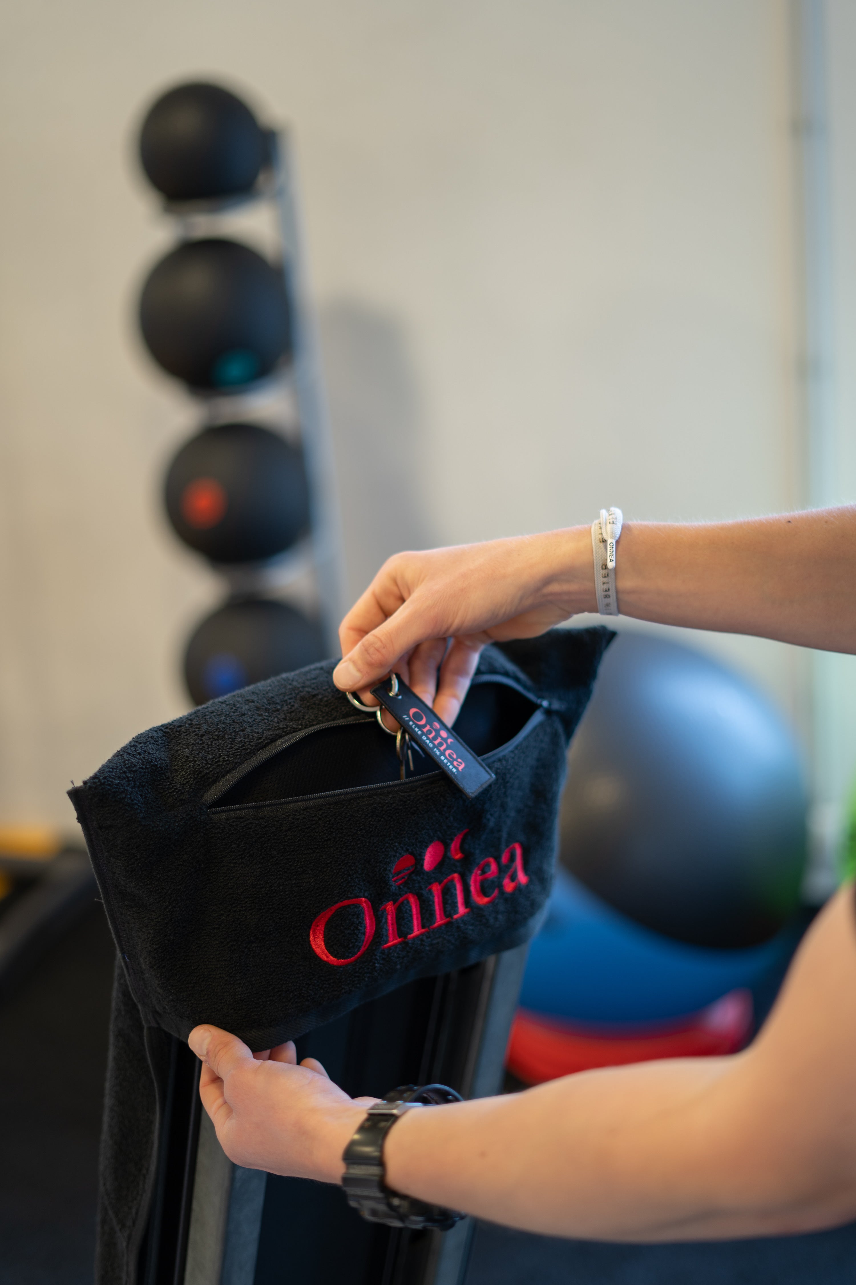 ONNEA GYM HANDDOEK X SLEUTELHANGER Onnea