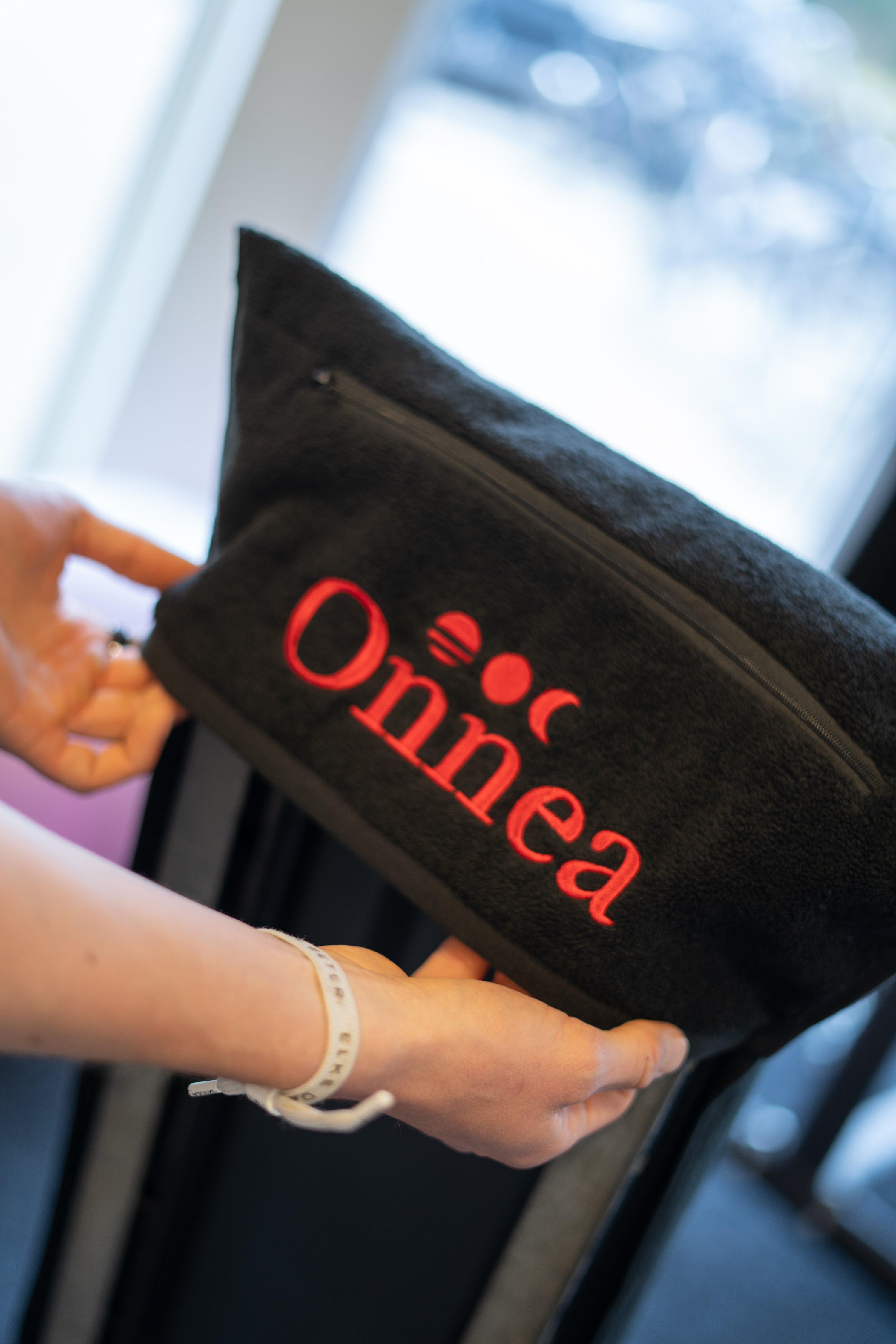 ONNEA GYM HANDDOEK - MIDNIGHT BLACK Onnea