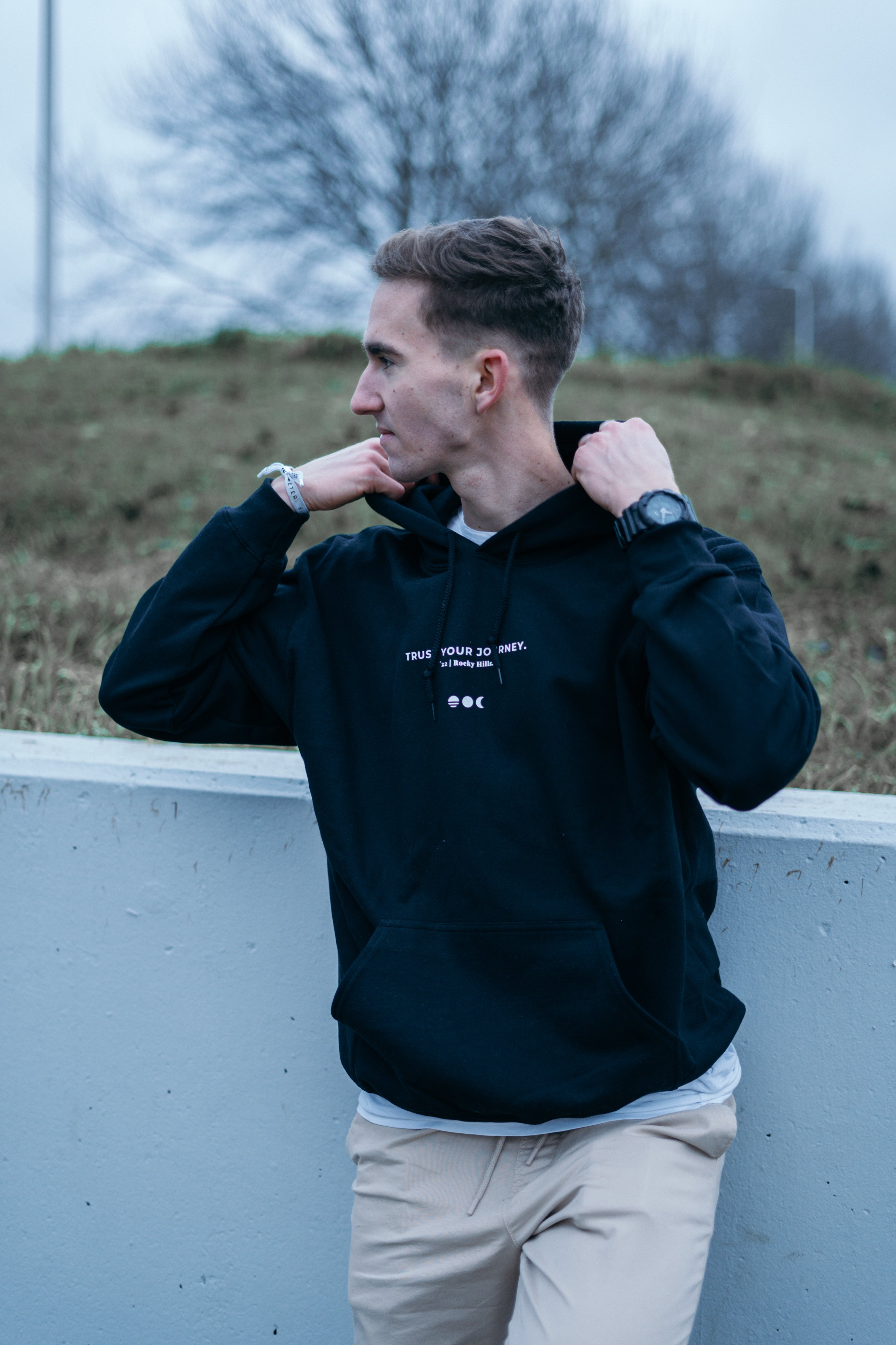 TRUST YOUR JOURNEY ONNEA HOODIE - MIDNIGHT-BLACK Onnea