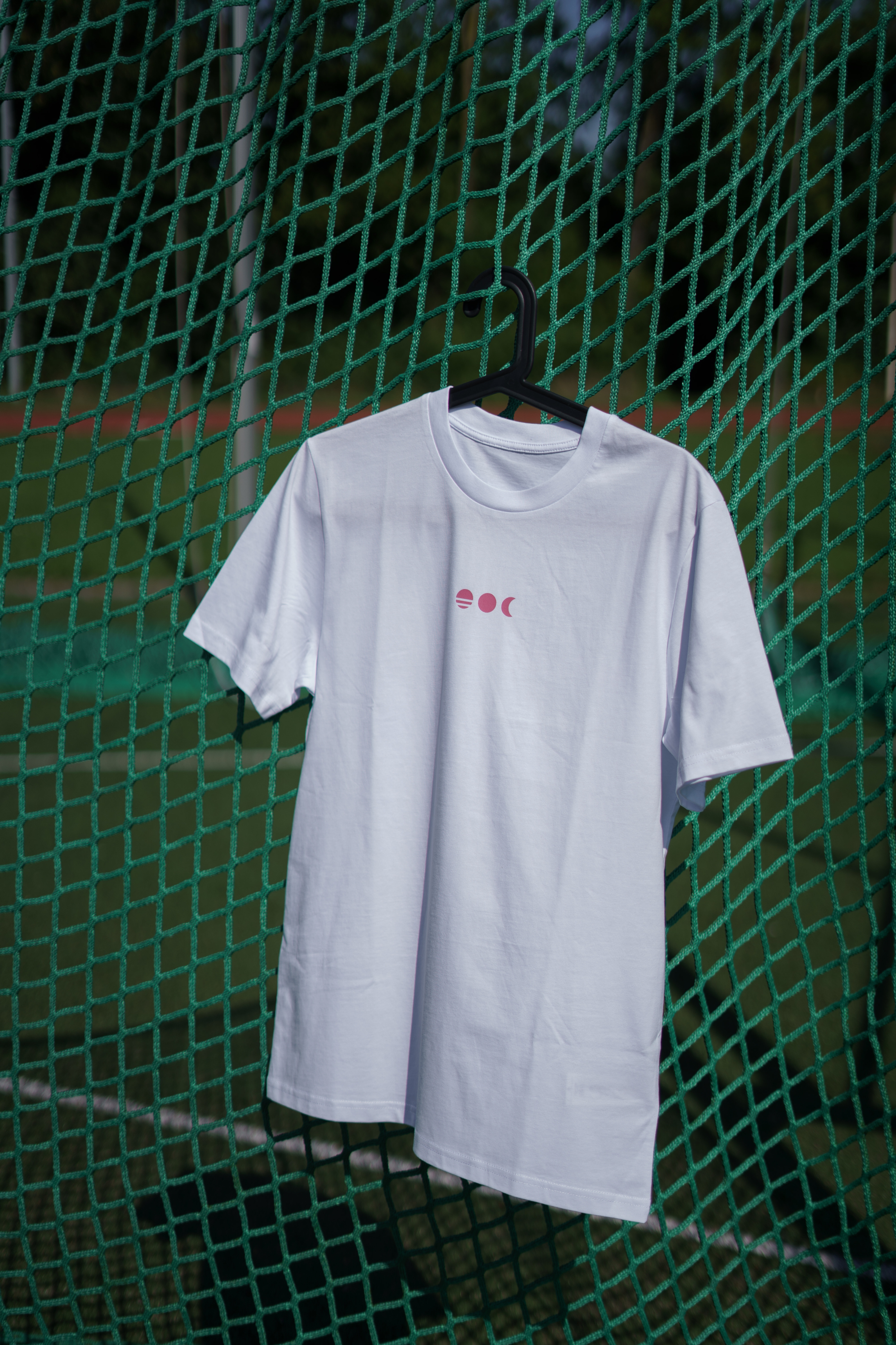 ONNEA CONSISTENTIE T-SHIRT | WIT x BLOESEM ROZE Onnea