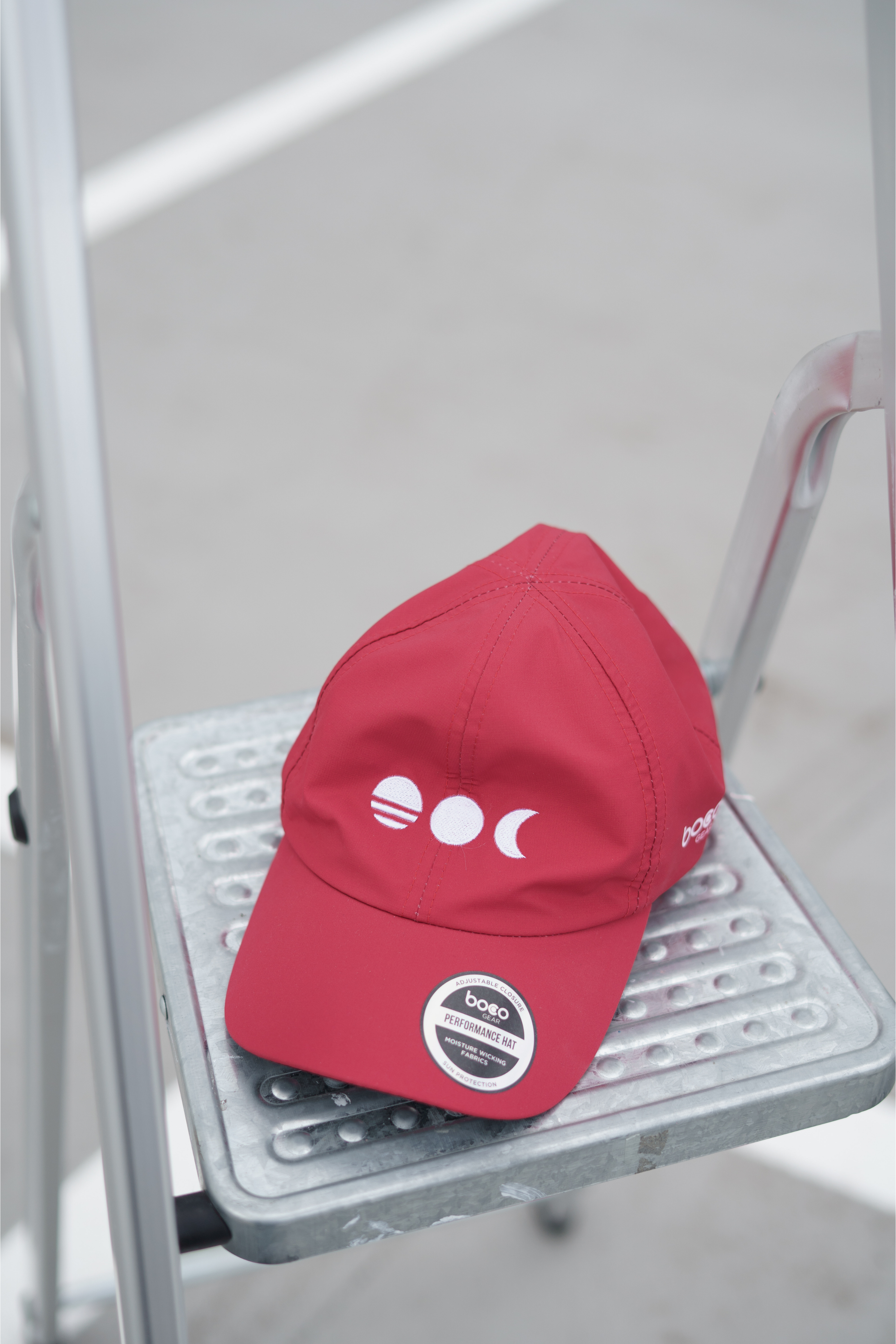 ONNEA PERFORMANCE CAP | BORDEAUX, GRIJS, ZWART Onnea